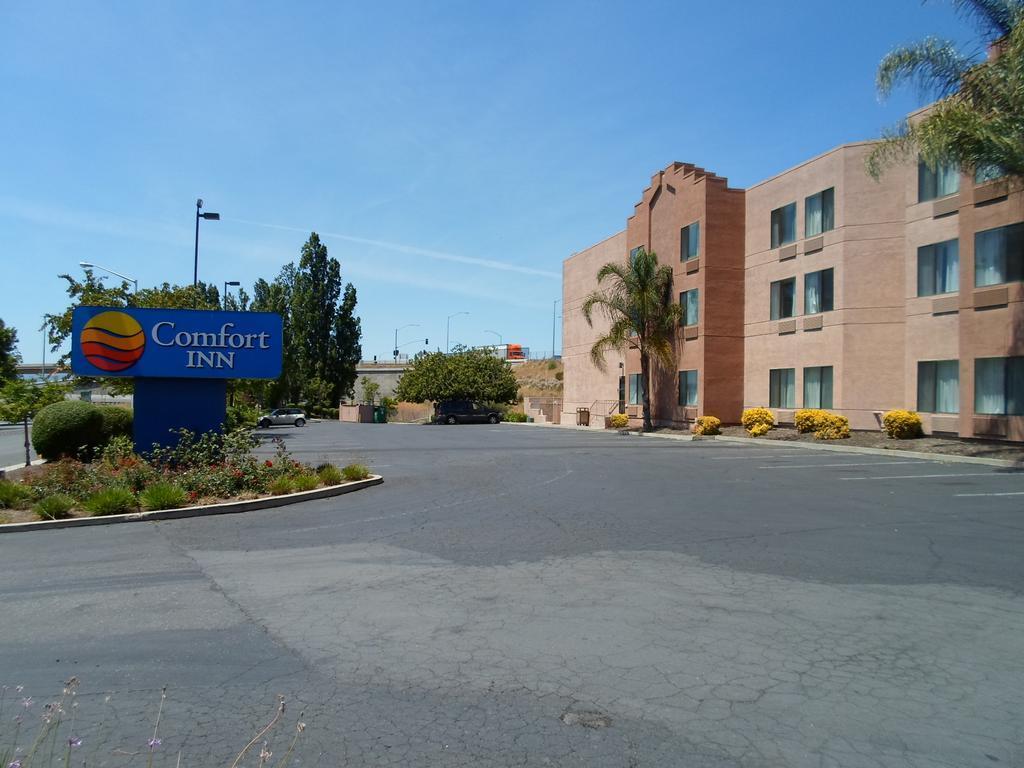 פרימונט Comfort Inn Silicon Valley East מראה חיצוני תמונה