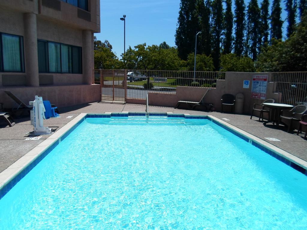 פרימונט Comfort Inn Silicon Valley East מראה חיצוני תמונה